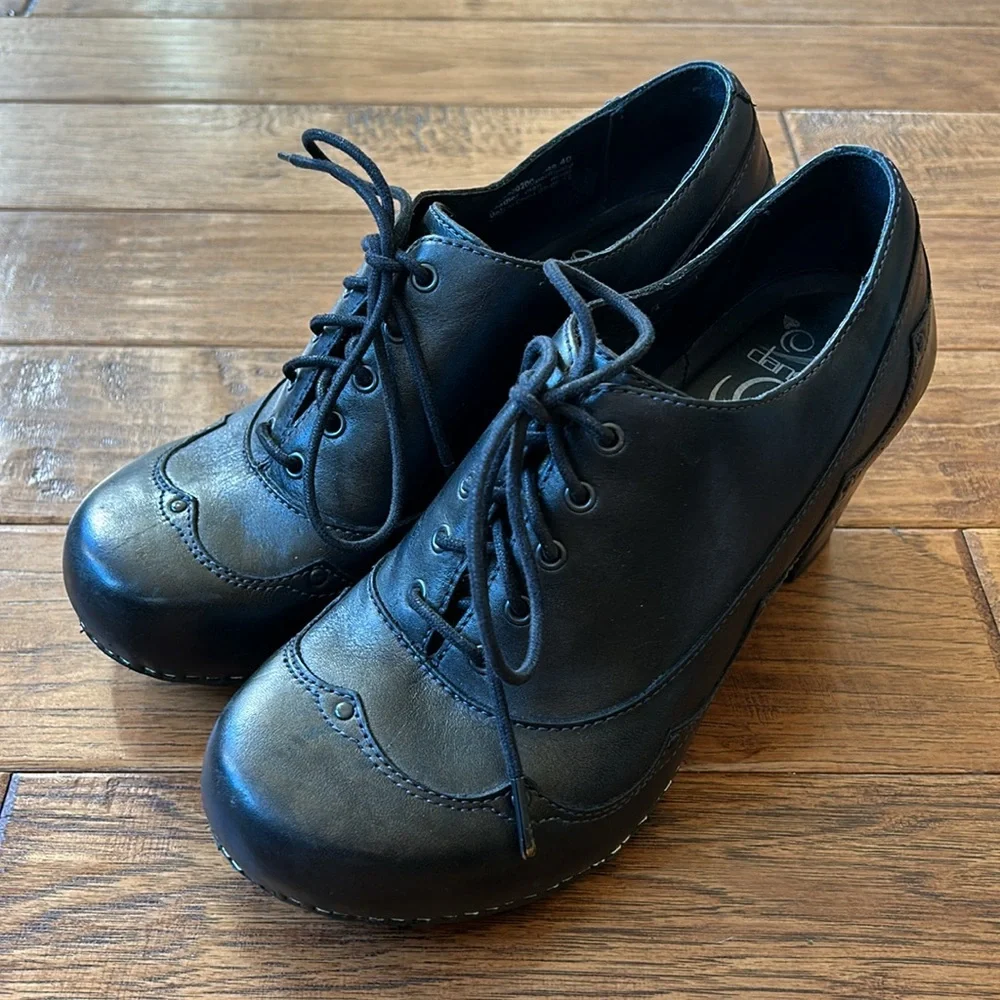 Dansko Nell Black Leather Lace Up Wingtip Oxford Clogs Heel Size 40_9